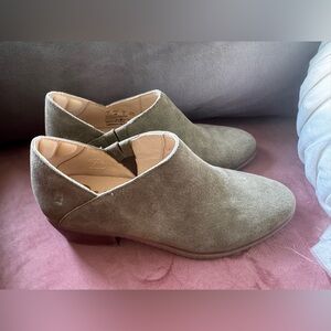 Hush puppies Women's Suede Ankle Boots